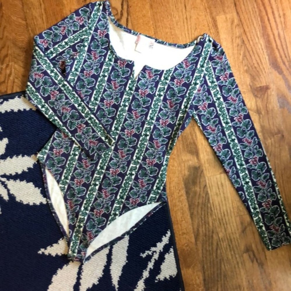 90s Vintage Cotton Long Sleeve V Floral Bodysuit